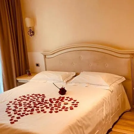 Hotel Palace & La Conchiglia D' Oro