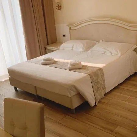 ホテル Palace & La Conchiglia D' Oro