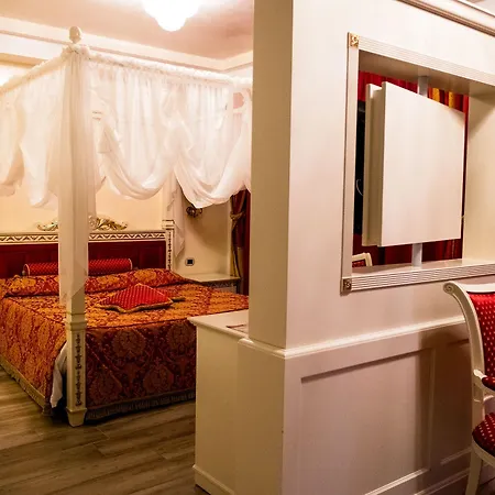 Palace & La Conchiglia D' Oro