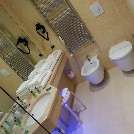 Palace & La Conchiglia D' Oro ホテル