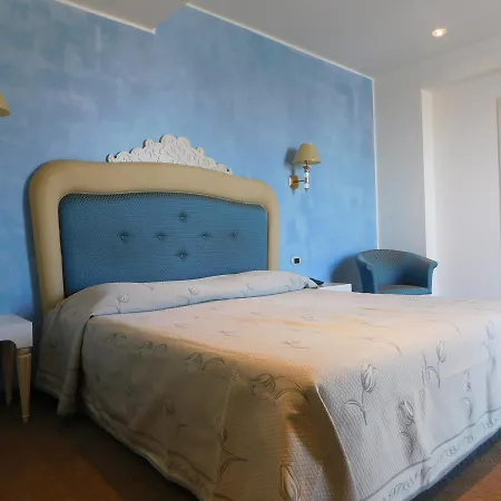 Palace & La Conchiglia D' Oro